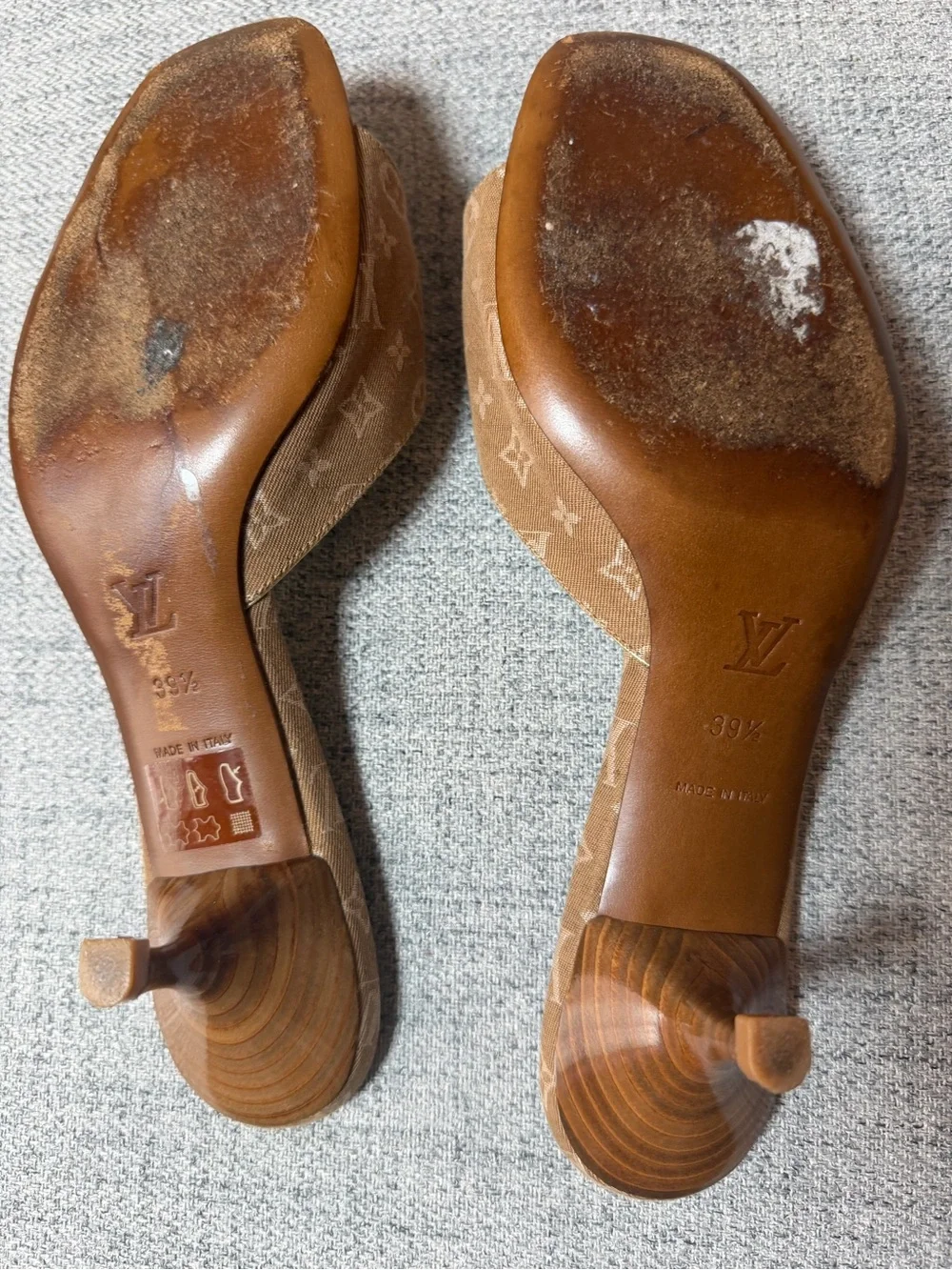 Louis Vuitton Brown Monogram Open-Toe Mules with Gold Bow Detail